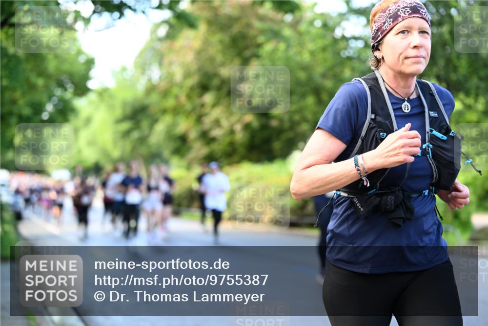 14.06.2026 - REWE Women's Run Dr. Thomas Lammeyer http://msf.ph/oto/9755387 14.06.2026 09:18:55 Laufen 18449 meine-sportfotos.de