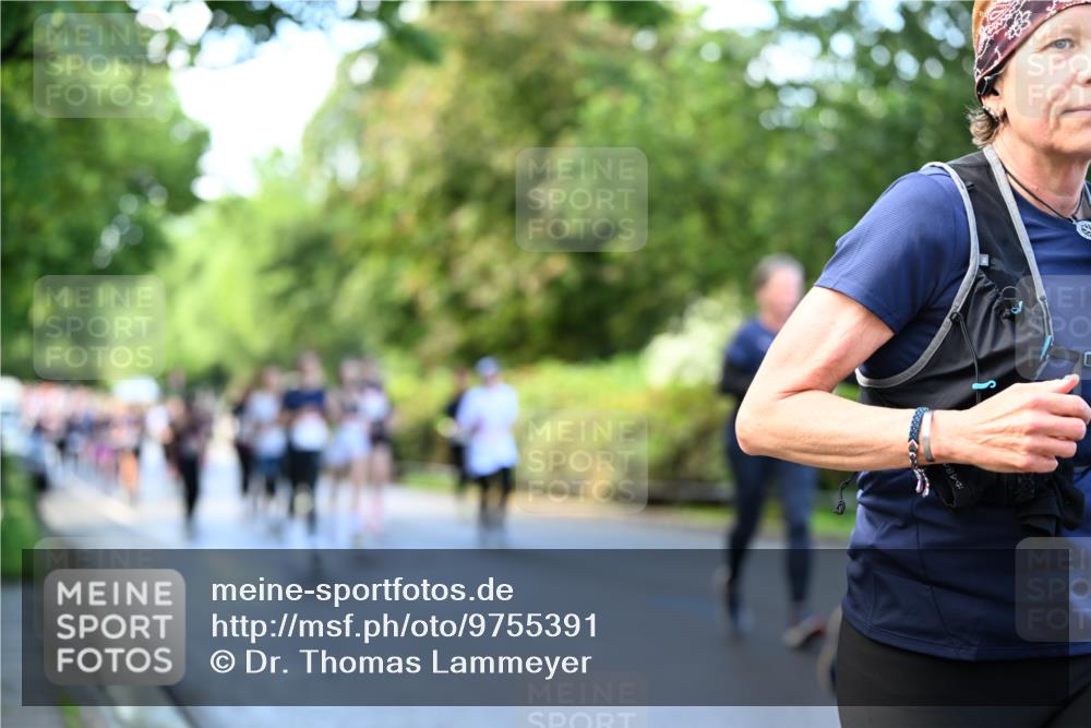14.06.2026 - REWE Women's Run Dr. Thomas Lammeyer http://msf.ph/oto/9755391 14.06.2026 09:18:55 Laufen 484 meine-sportfotos.de