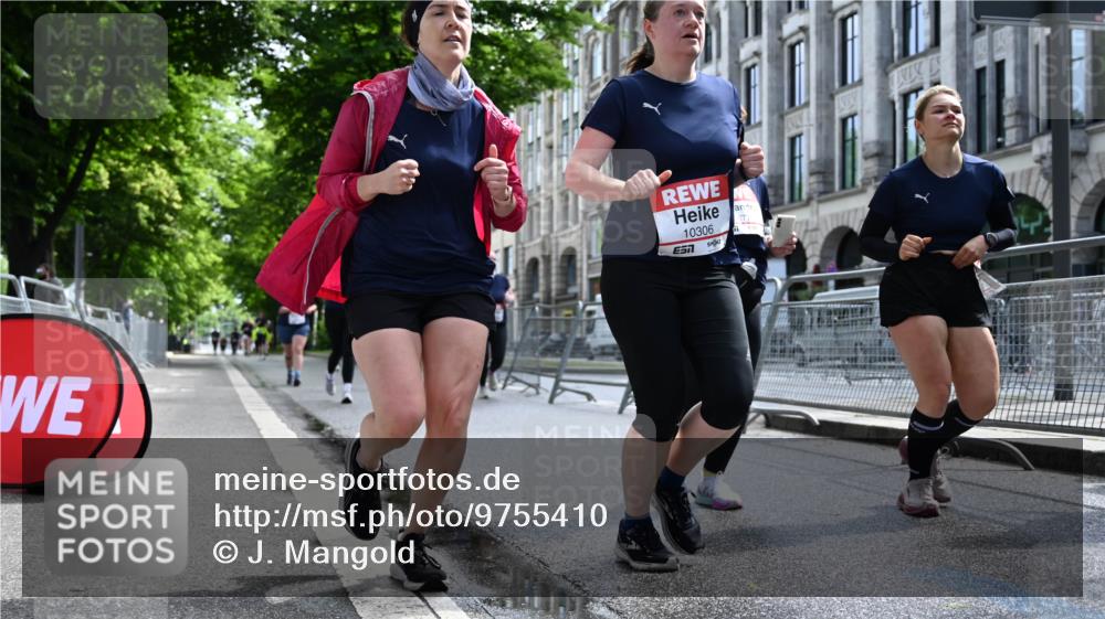 14.06.2026 - REWE Women's Run J. Mangold http://msf.ph/oto/9755410 14.06.2026 10:17:24 Ziel 10270, 10316, 10615, 10797, 10807, 10877 meine-sportfotos.de