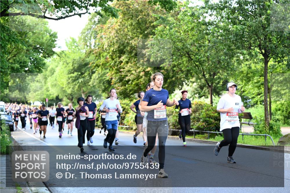 14.06.2026 - REWE Women's Run Dr. Thomas Lammeyer http://msf.ph/oto/9755439 14.06.2026 09:18:58 Laufen 10454, 57, 51, 10937 meine-sportfotos.de