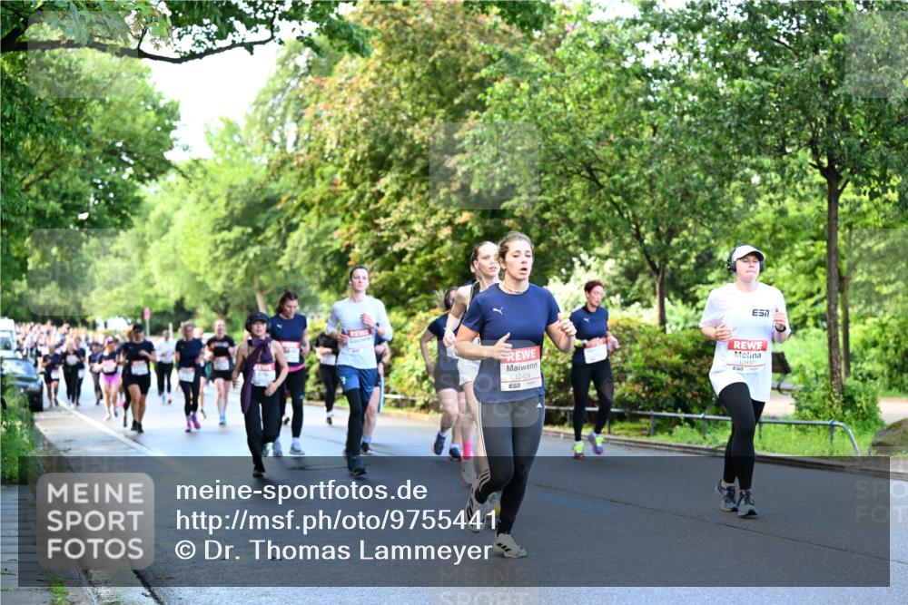 14.06.2026 - REWE Women's Run Dr. Thomas Lammeyer http://msf.ph/oto/9755441 14.06.2026 09:18:58 Laufen 10454 meine-sportfotos.de