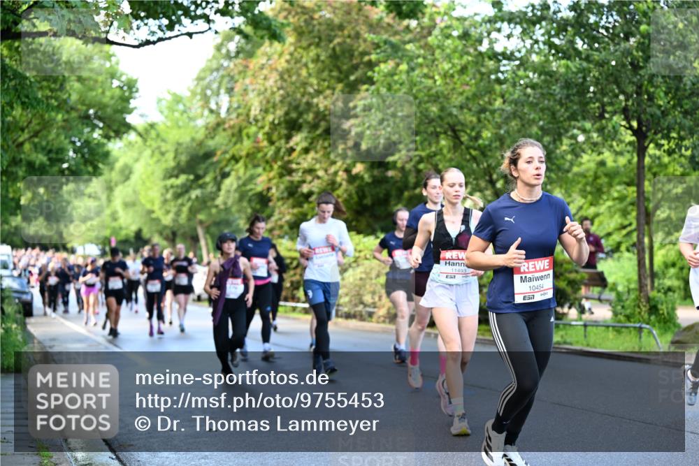 14.06.2026 - REWE Women's Run Dr. Thomas Lammeyer http://msf.ph/oto/9755453 14.06.2026 09:18:59 Laufen 11493, 57, 10454 meine-sportfotos.de