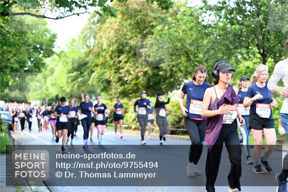 14.06.2026 - REWE Women's Run Dr. Thomas Lammeyer http://msf.ph/oto/9755494 14.06.2026 09:19:02 Laufen 10724 meine-sportfotos.de