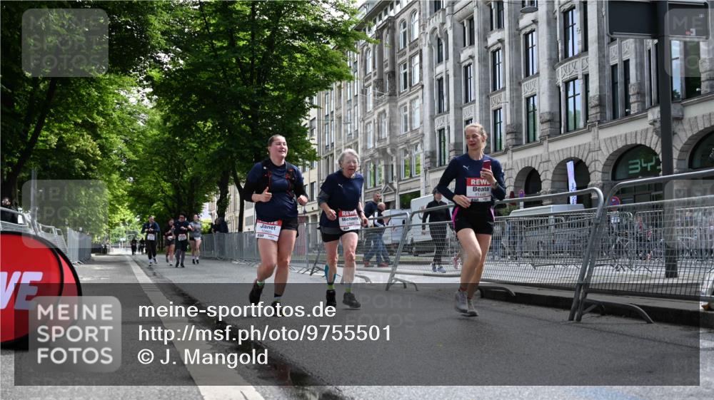 14.06.2026 - REWE Women's Run J. Mangold http://msf.ph/oto/9755501 14.06.2026 10:17:47 Ziel 10157, 10515, 10865, 10866, 11189, 11449 meine-sportfotos.de