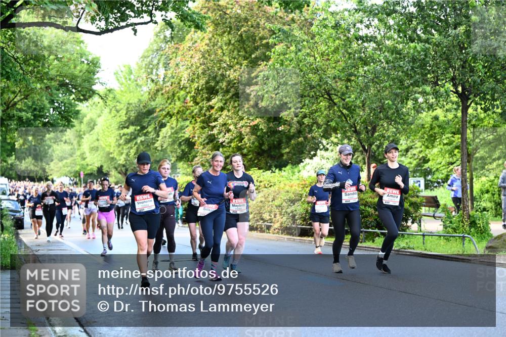 14.06.2026 - REWE Women's Run Dr. Thomas Lammeyer http://msf.ph/oto/9755526 14.06.2026 09:19:04 Laufen 10554, 10661 meine-sportfotos.de