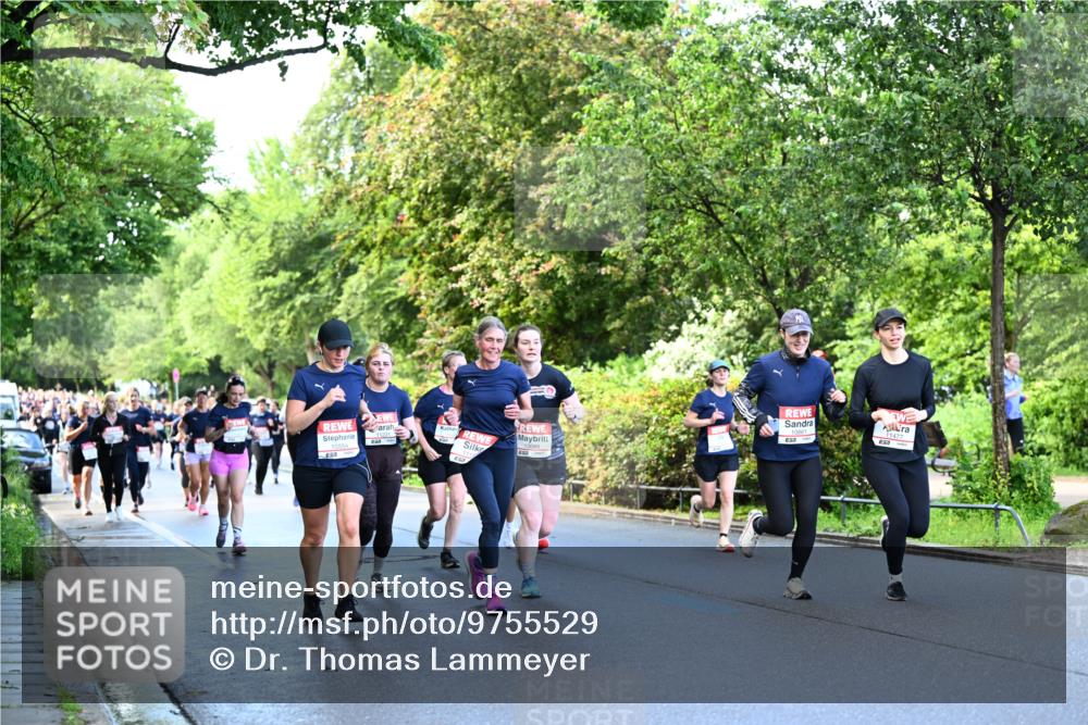 14.06.2026 - REWE Women's Run Dr. Thomas Lammeyer http://msf.ph/oto/9755529 14.06.2026 09:19:04 Laufen 11221, 11477 meine-sportfotos.de
