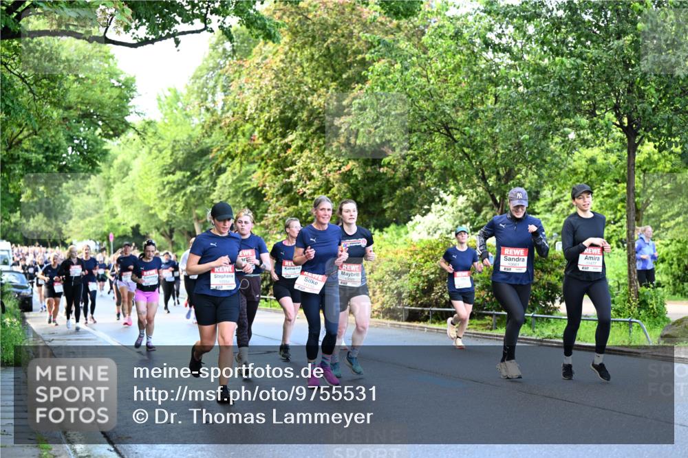 14.06.2026 - REWE Women's Run Dr. Thomas Lammeyer http://msf.ph/oto/9755531 14.06.2026 09:19:04 Laufen 10661, 10088, 10554 meine-sportfotos.de