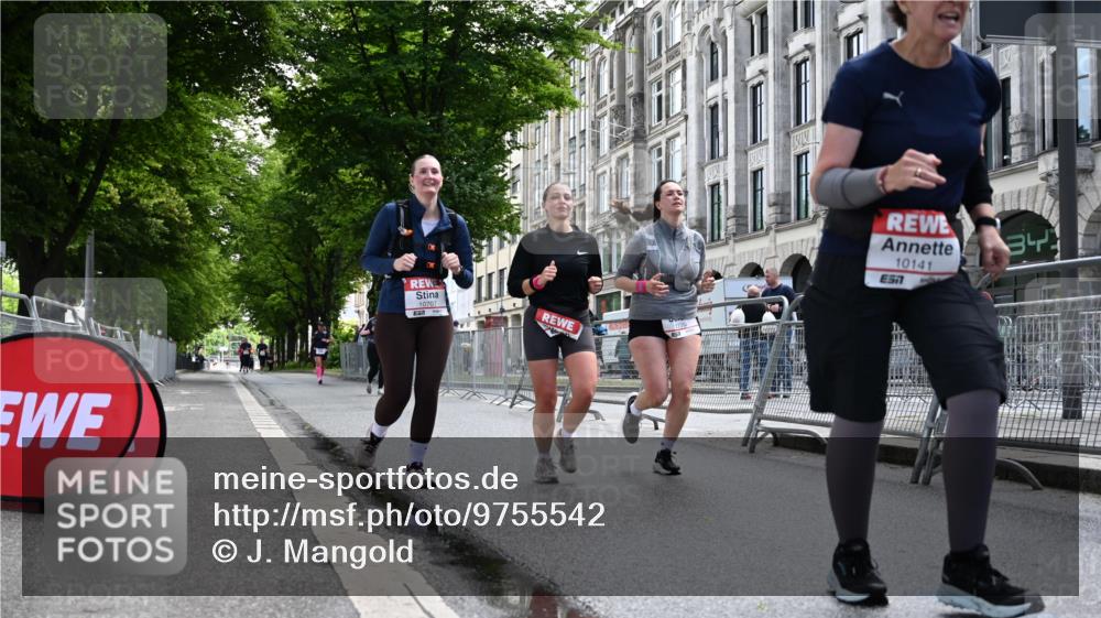 14.06.2026 - REWE Women's Run J. Mangold http://msf.ph/oto/9755542 14.06.2026 10:17:56 Ziel 10141, 10707, 10851, 11314 meine-sportfotos.de