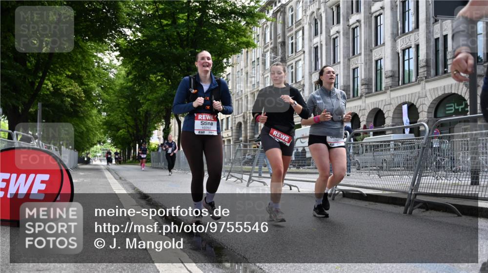 14.06.2026 - REWE Women's Run J. Mangold http://msf.ph/oto/9755546 14.06.2026 10:17:57 Ziel 10141, 10707, 10851, 11314 meine-sportfotos.de