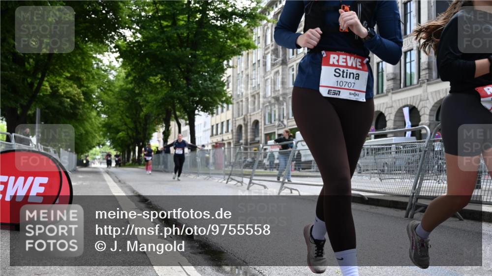 14.06.2026 - REWE Women's Run J. Mangold http://msf.ph/oto/9755558 14.06.2026 10:17:58 Ziel 10141, 10684, 10707, 10851, 11314 meine-sportfotos.de