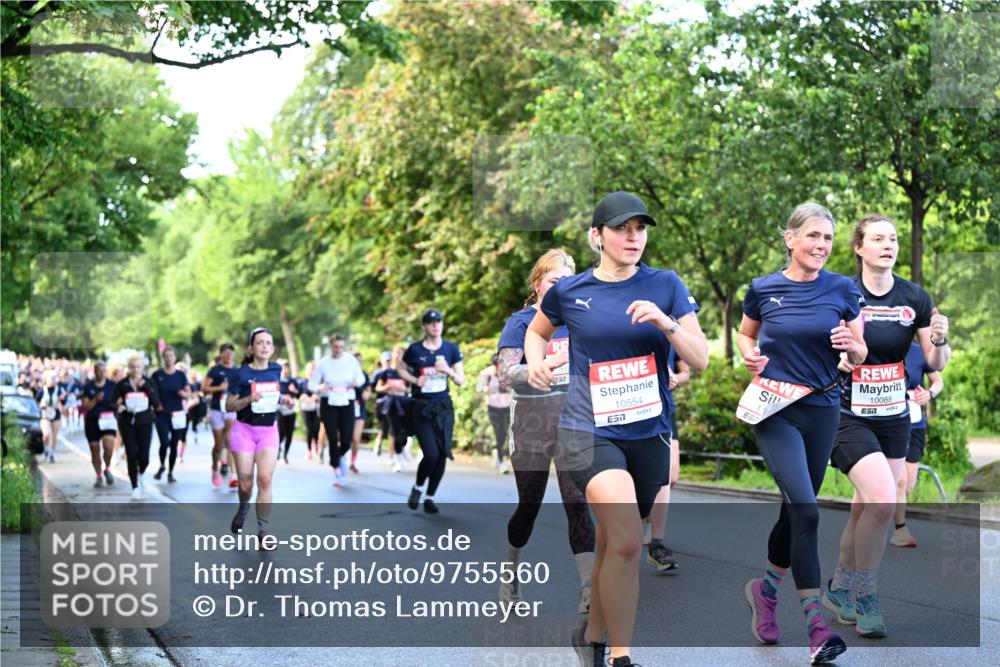 14.06.2026 - REWE Women's Run Dr. Thomas Lammeyer http://msf.ph/oto/9755560 14.06.2026 09:19:06 Laufen 10554, 57, 7, 10088, 7 meine-sportfotos.de