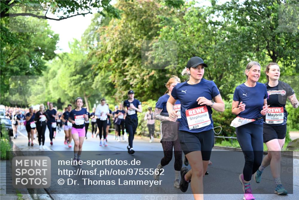 14.06.2026 - REWE Women's Run Dr. Thomas Lammeyer http://msf.ph/oto/9755562 14.06.2026 09:19:06 Laufen 10554, 7, 10088, 7 meine-sportfotos.de