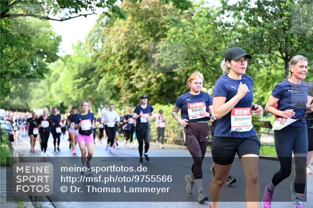 14.06.2026 - REWE Women's Run Dr. Thomas Lammeyer http://msf.ph/oto/9755566 14.06.2026 09:19:07 Laufen 1122, 657, 10554, 7 meine-sportfotos.de