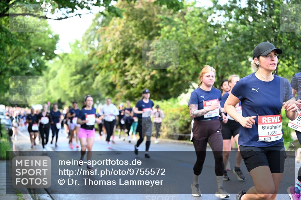 14.06.2026 - REWE Women's Run Dr. Thomas Lammeyer http://msf.ph/oto/9755572 14.06.2026 09:19:07 Laufen 10554, 51, 11, 7 meine-sportfotos.de