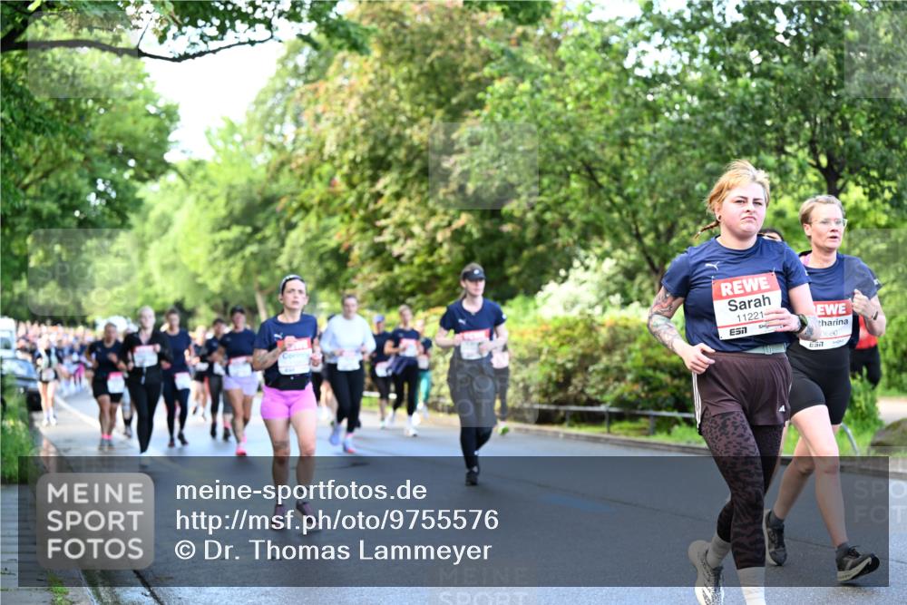 14.06.2026 - REWE Women's Run Dr. Thomas Lammeyer http://msf.ph/oto/9755576 14.06.2026 09:19:07 Laufen 11221, 0680 meine-sportfotos.de