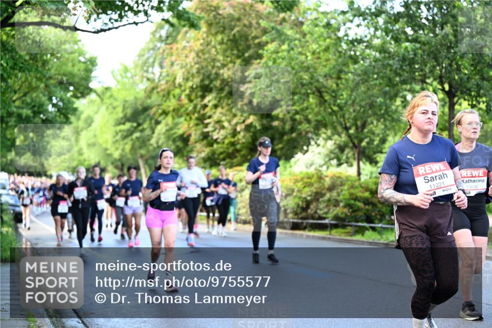 14.06.2026 - REWE Women's Run Dr. Thomas Lammeyer http://msf.ph/oto/9755577 14.06.2026 09:19:07 Laufen 11221, 7, 10680, 57 meine-sportfotos.de