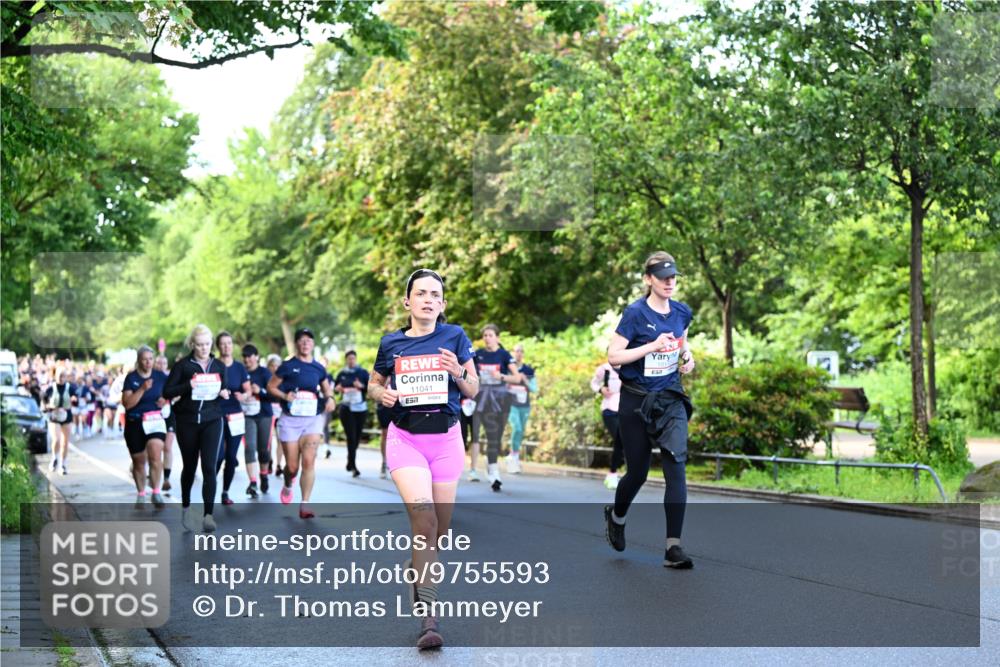 14.06.2026 - REWE Women's Run Dr. Thomas Lammeyer http://msf.ph/oto/9755593 14.06.2026 09:19:08 Laufen 11041, 7, 083 meine-sportfotos.de