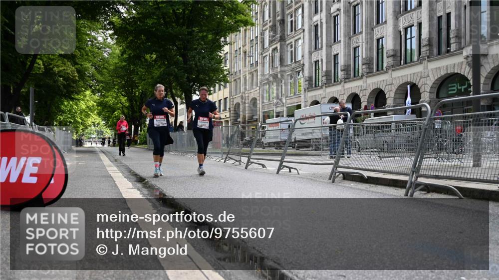 14.06.2026 - REWE Women's Run J. Mangold http://msf.ph/oto/9755607 14.06.2026 10:18:19 Ziel 10506, 11100 meine-sportfotos.de