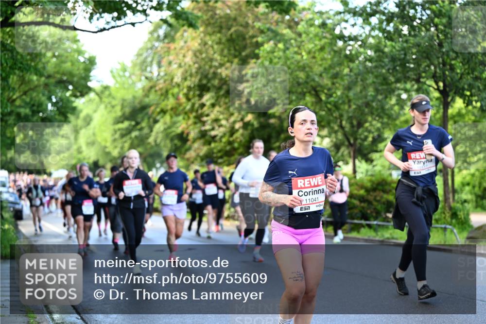14.06.2026 - REWE Women's Run Dr. Thomas Lammeyer http://msf.ph/oto/9755609 14.06.2026 09:19:09 Laufen 11041, 7, 10117, 7 meine-sportfotos.de