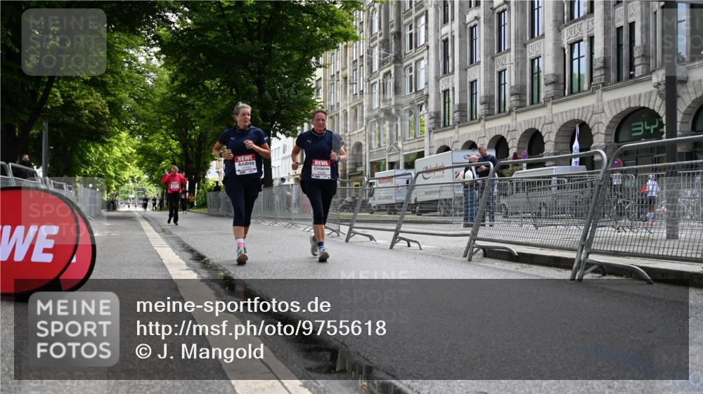 14.06.2026 - REWE Women's Run J. Mangold http://msf.ph/oto/9755618 14.06.2026 10:18:20 Ziel 10506, 11100 meine-sportfotos.de