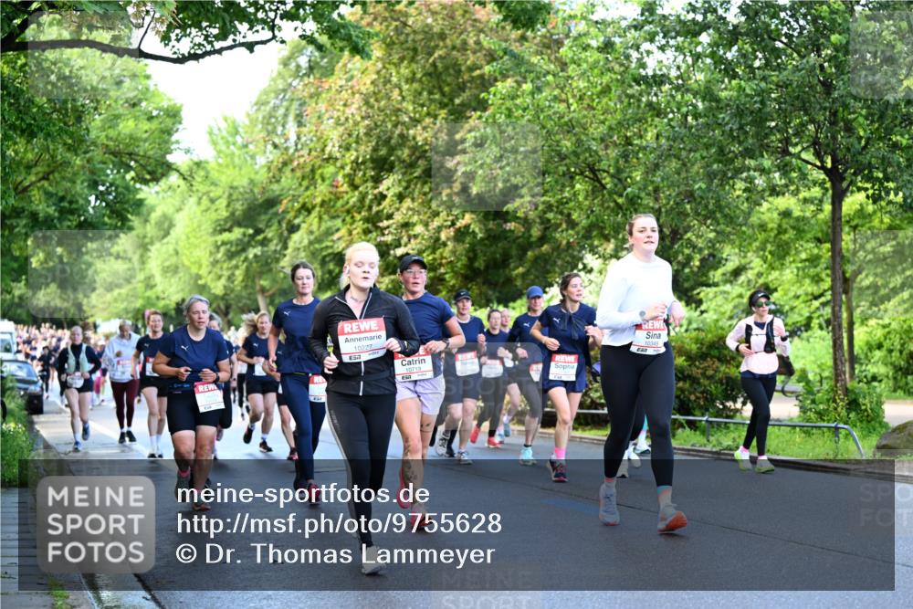 14.06.2026 - REWE Women's Run Dr. Thomas Lammeyer http://msf.ph/oto/9755628 14.06.2026 09:19:11 Laufen 10227, 10349, 10719 meine-sportfotos.de