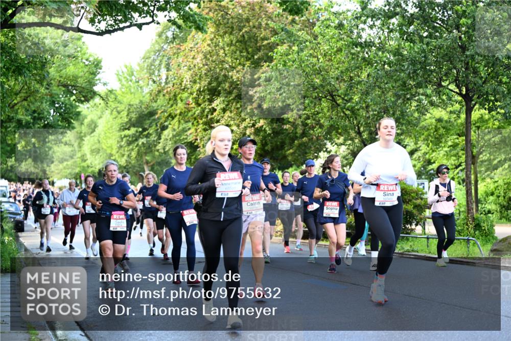 14.06.2026 - REWE Women's Run Dr. Thomas Lammeyer http://msf.ph/oto/9755632 14.06.2026 09:19:11 Laufen 57, 10227, 10719, 10349, 57 meine-sportfotos.de