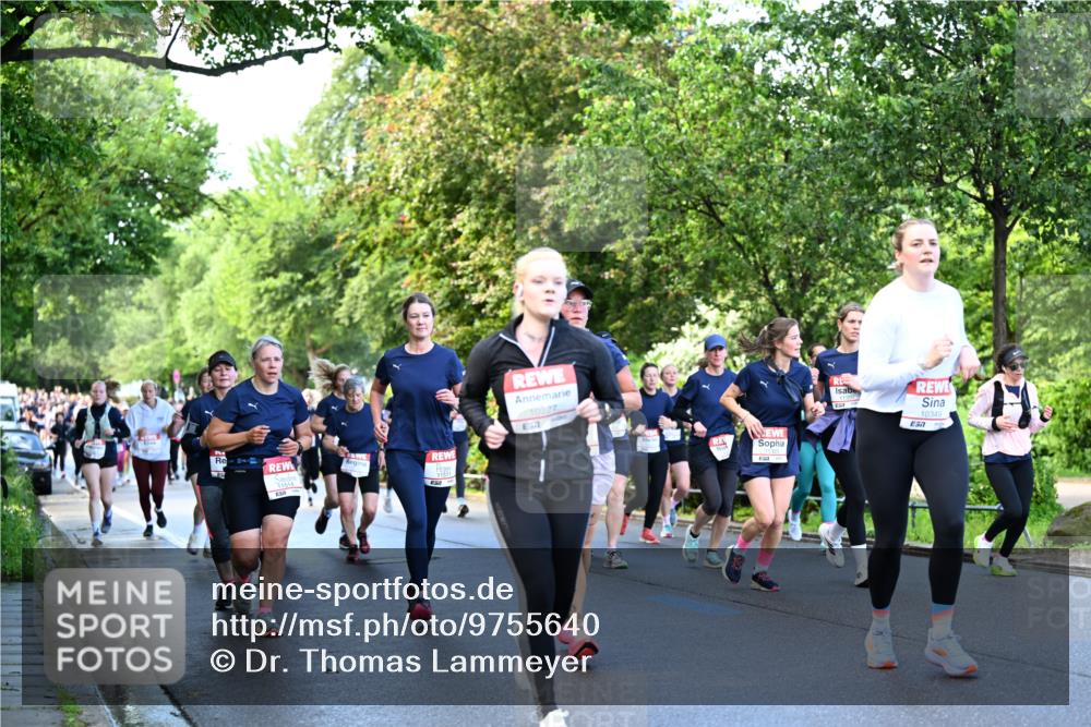 14.06.2026 - REWE Women's Run Dr. Thomas Lammeyer http://msf.ph/oto/9755640 14.06.2026 09:19:11 Laufen 11514, 10227, 57, 10349 meine-sportfotos.de