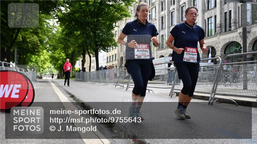 14.06.2026 - REWE Women's Run J. Mangold http://msf.ph/oto/9755643 14.06.2026 10:18:22 Ziel 10506, 11100 meine-sportfotos.de