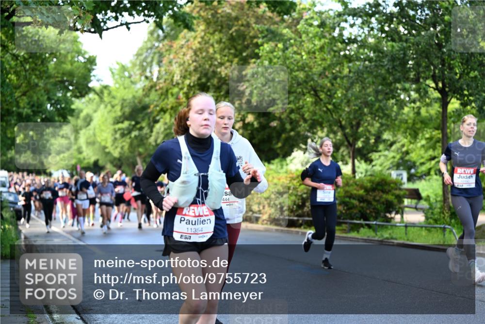 14.06.2026 - REWE Women's Run Dr. Thomas Lammeyer http://msf.ph/oto/9755723 14.06.2026 09:19:18 Laufen 11354, 7, 444, 10190 meine-sportfotos.de