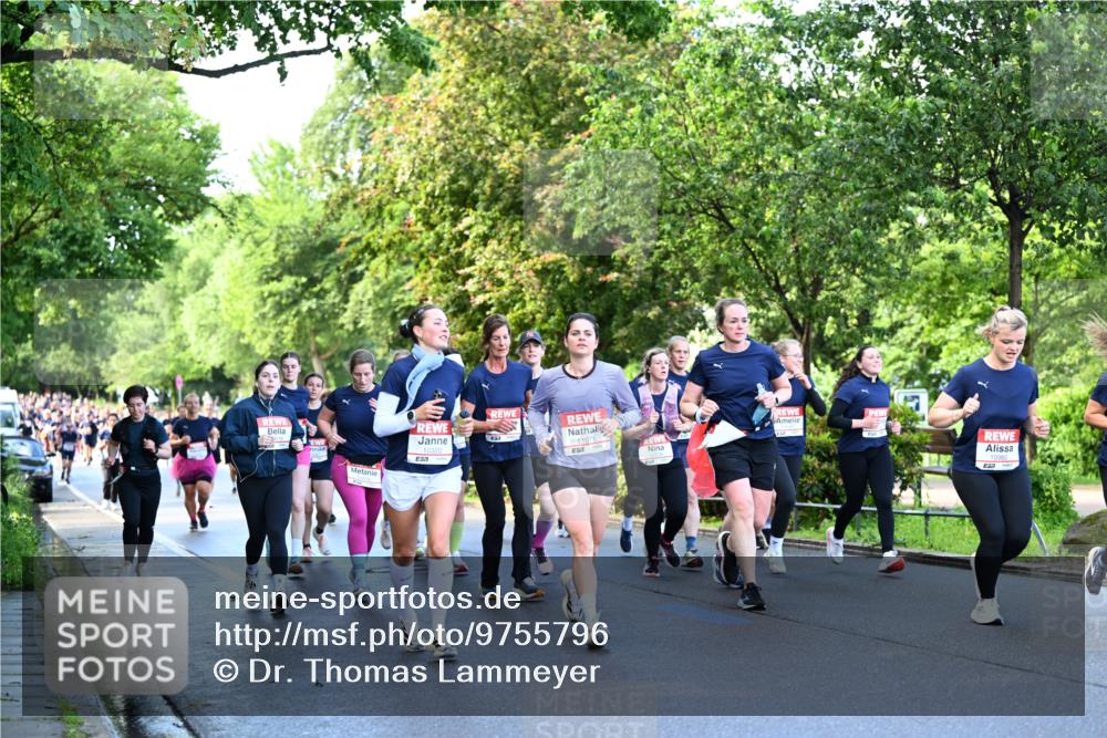 14.06.2026 - REWE Women's Run Dr. Thomas Lammeyer http://msf.ph/oto/9755796 14.06.2026 09:19:23 Laufen 10320 meine-sportfotos.de