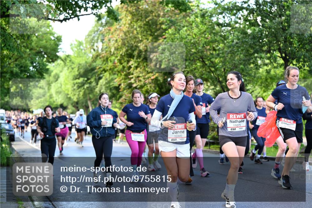 14.06.2026 - REWE Women's Run Dr. Thomas Lammeyer http://msf.ph/oto/9755815 14.06.2026 09:19:25 Laufen 10320, 11075, 7 meine-sportfotos.de