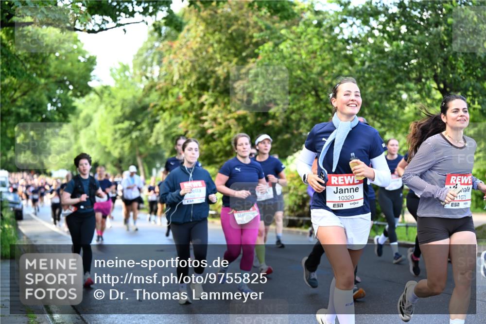 14.06.2026 - REWE Women's Run Dr. Thomas Lammeyer http://msf.ph/oto/9755825 14.06.2026 09:19:25 Laufen 10320, 1075 meine-sportfotos.de
