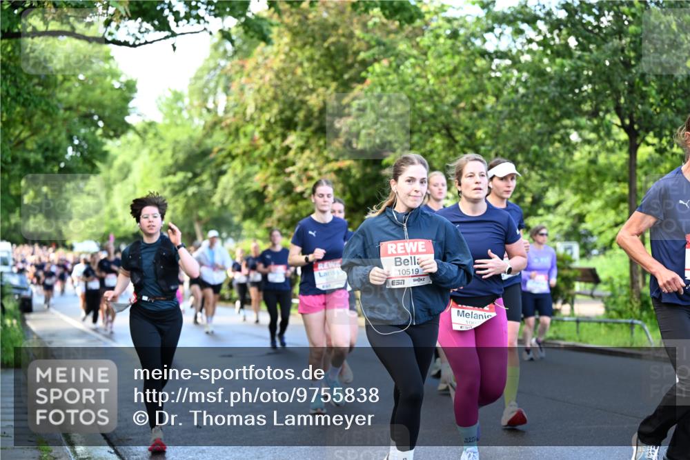 14.06.2026 - REWE Women's Run Dr. Thomas Lammeyer http://msf.ph/oto/9755838 14.06.2026 09:19:26 Laufen 10519, 7, 100 meine-sportfotos.de