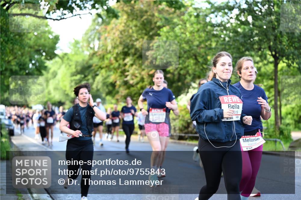 14.06.2026 - REWE Women's Run Dr. Thomas Lammeyer http://msf.ph/oto/9755843 14.06.2026 09:19:27 Laufen 519, 10076, 57 meine-sportfotos.de