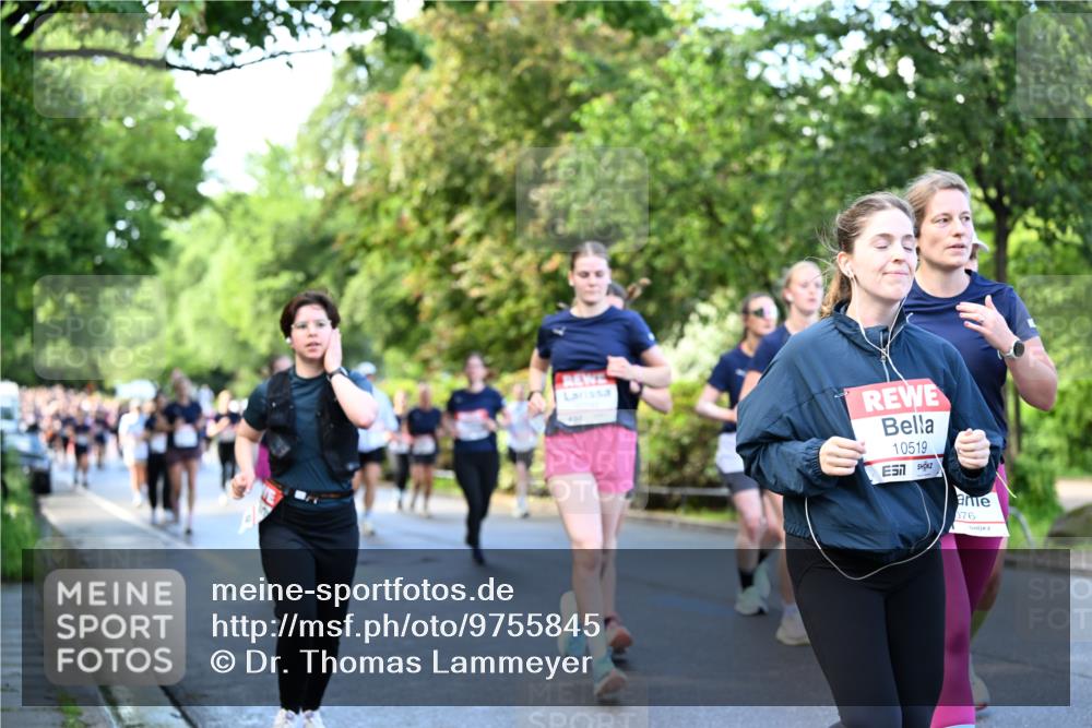 14.06.2026 - REWE Women's Run Dr. Thomas Lammeyer http://msf.ph/oto/9755845 14.06.2026 09:19:27 Laufen 10519, 076 meine-sportfotos.de