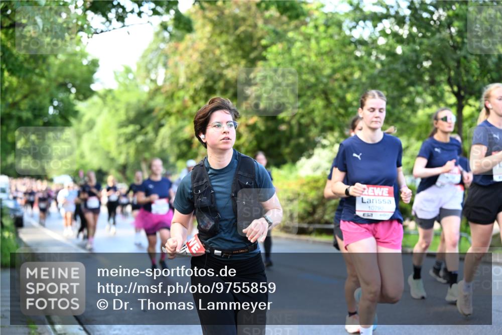 14.06.2026 - REWE Women's Run Dr. Thomas Lammeyer http://msf.ph/oto/9755859 14.06.2026 09:19:28 Laufen 10792 meine-sportfotos.de