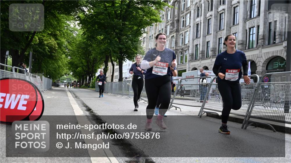 14.06.2026 - REWE Women's Run J. Mangold http://msf.ph/oto/9755876 14.06.2026 10:20:21 Ziel 10485, 10767, 11064, 11465 meine-sportfotos.de