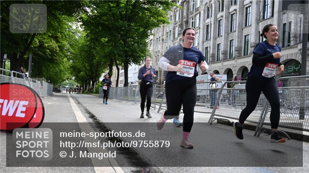 14.06.2026 - REWE Women's Run J. Mangold http://msf.ph/oto/9755879 14.06.2026 10:20:21 Ziel 10485, 10767, 11064, 11465 meine-sportfotos.de