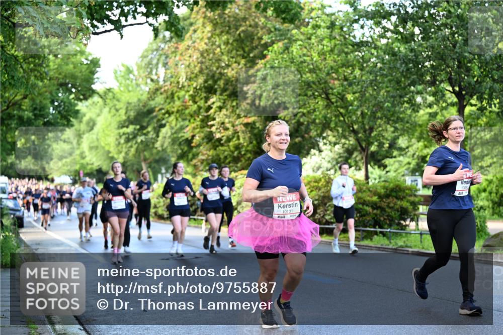 14.06.2026 - REWE Women's Run Dr. Thomas Lammeyer http://msf.ph/oto/9755887 14.06.2026 09:19:30 Laufen 10101, 10850, 51 meine-sportfotos.de