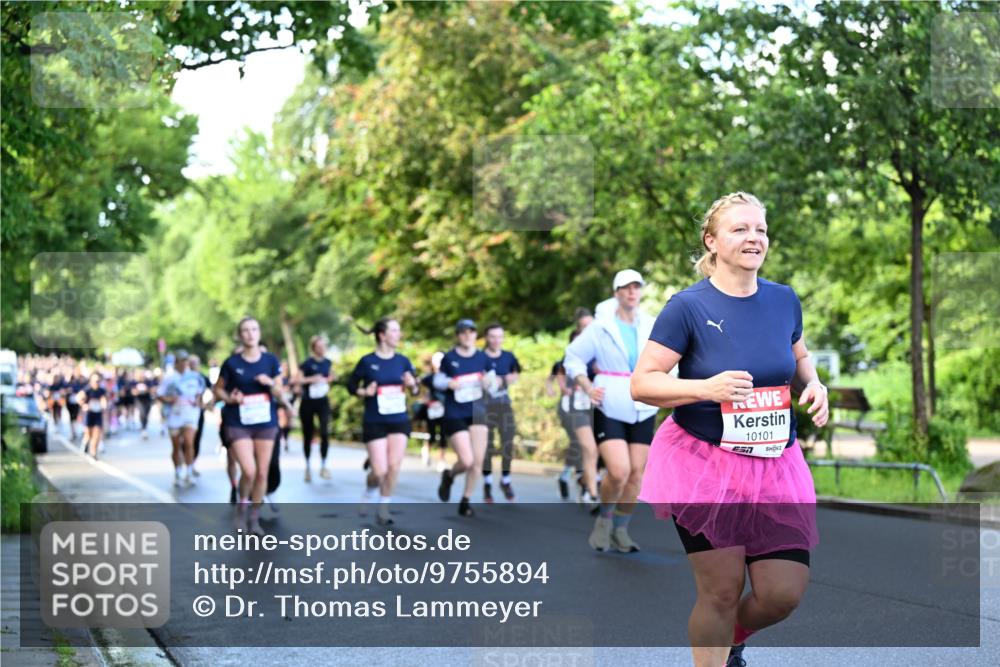 14.06.2026 - REWE Women's Run Dr. Thomas Lammeyer http://msf.ph/oto/9755894 14.06.2026 09:19:30 Laufen 10101 meine-sportfotos.de