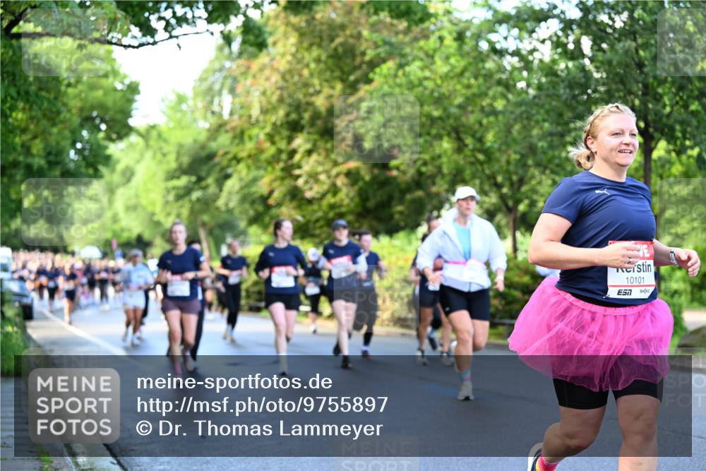 14.06.2026 - REWE Women's Run Dr. Thomas Lammeyer http://msf.ph/oto/9755897 14.06.2026 09:19:31 Laufen 10101, 7 meine-sportfotos.de
