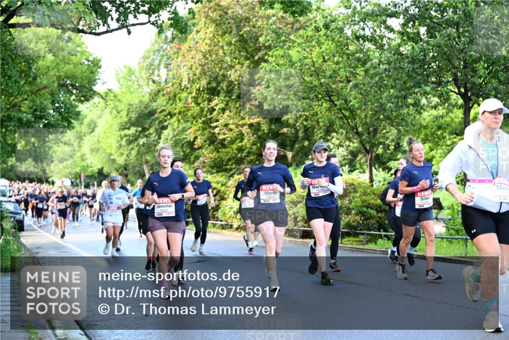 14.06.2026 - REWE Women's Run Dr. Thomas Lammeyer http://msf.ph/oto/9755917 14.06.2026 09:19:32 Laufen 10995, 11255, 857 meine-sportfotos.de