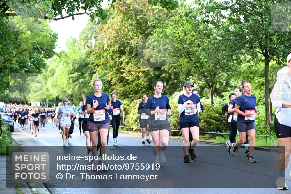 14.06.2026 - REWE Women's Run Dr. Thomas Lammeyer http://msf.ph/oto/9755919 14.06.2026 09:19:32 Laufen 57 meine-sportfotos.de