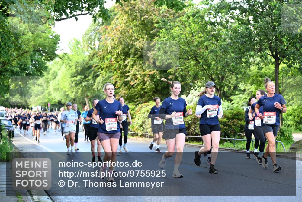 14.06.2026 - REWE Women's Run Dr. Thomas Lammeyer http://msf.ph/oto/9755925 14.06.2026 09:19:32 Laufen 5, 10301, 10995, 10602, 11255 meine-sportfotos.de