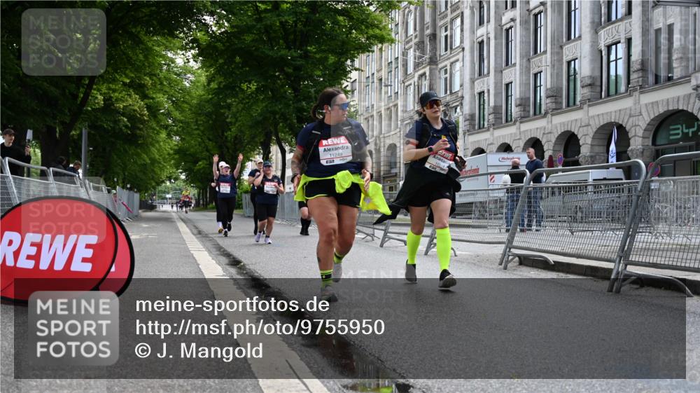 14.06.2026 - REWE Women's Run J. Mangold http://msf.ph/oto/9755950 14.06.2026 10:21:05 Ziel 10212, 10520, 10607, 10714, 11249, 11256 meine-sportfotos.de
