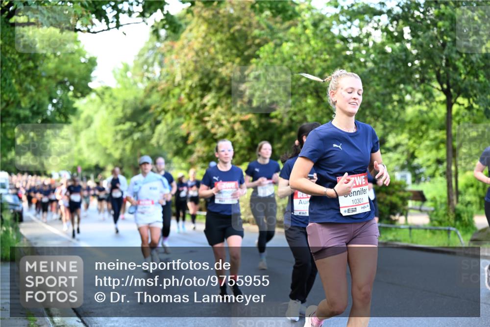 14.06.2026 - REWE Women's Run Dr. Thomas Lammeyer http://msf.ph/oto/9755955 14.06.2026 09:19:34 Laufen 10301, 7 meine-sportfotos.de