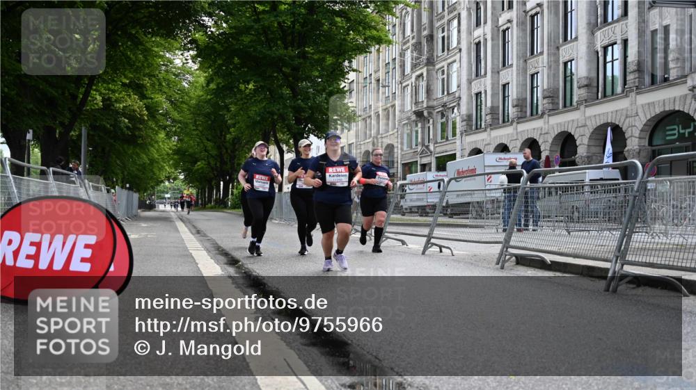 14.06.2026 - REWE Women's Run J. Mangold http://msf.ph/oto/9755966 14.06.2026 10:21:07 Ziel 10174, 10212, 10520, 10607, 10714, 11249, 11256 meine-sportfotos.de