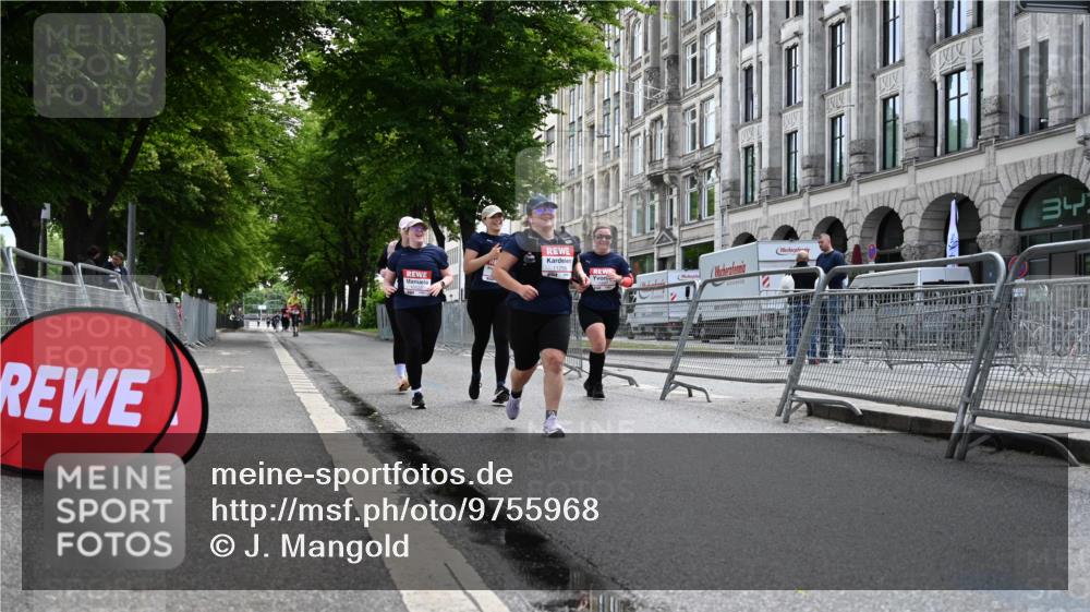 14.06.2026 - REWE Women's Run J. Mangold http://msf.ph/oto/9755968 14.06.2026 10:21:08 Ziel 10174, 10212, 10520, 10607, 10714, 11249, 11256 meine-sportfotos.de