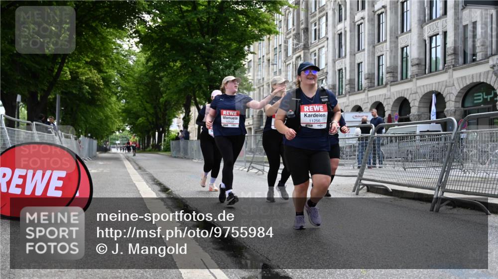 14.06.2026 - REWE Women's Run J. Mangold http://msf.ph/oto/9755984 14.06.2026 10:21:09 Ziel 10174, 10212, 10520, 10607, 10714, 11249, 11256 meine-sportfotos.de