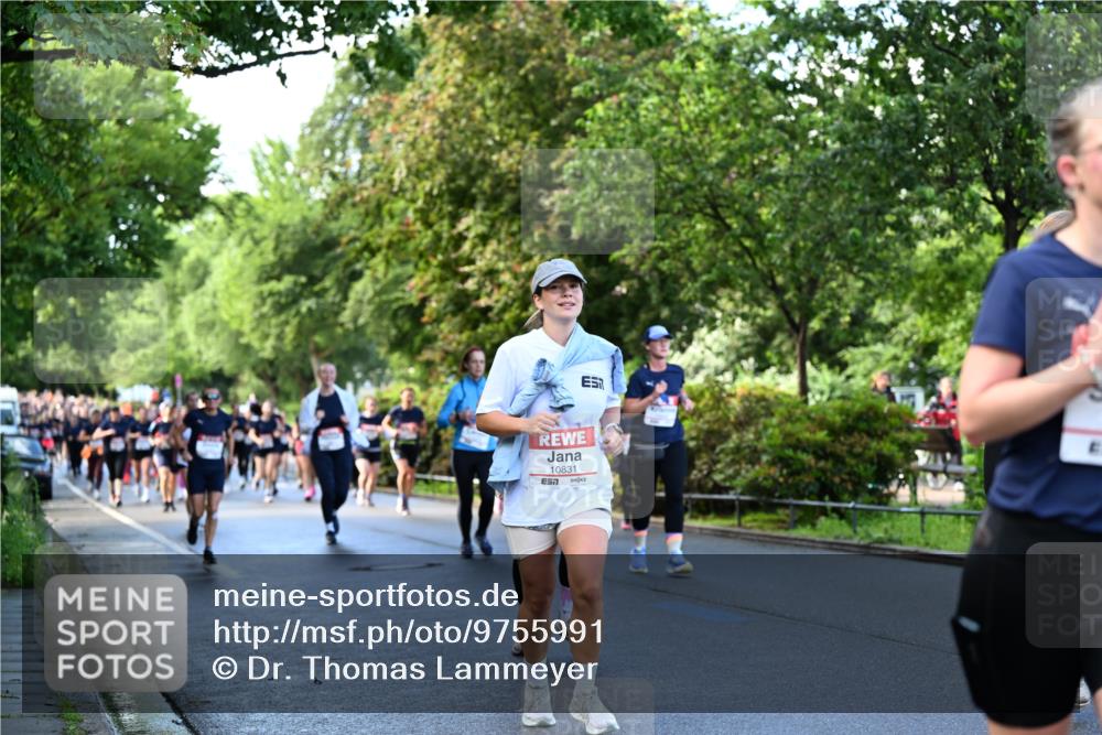 14.06.2026 - REWE Women's Run Dr. Thomas Lammeyer http://msf.ph/oto/9755991 14.06.2026 09:19:37 Laufen 10831 meine-sportfotos.de